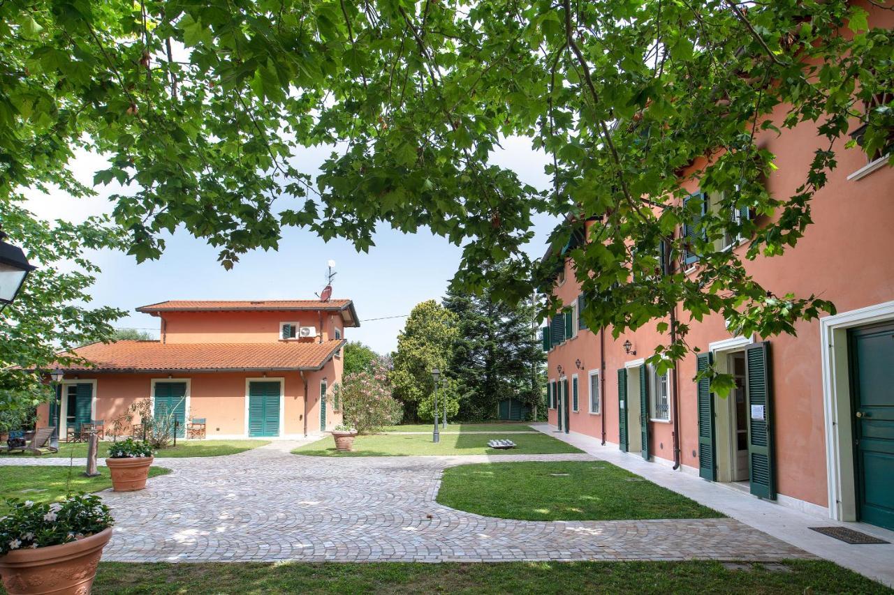 Relais Villa Isabel Pietrasanta Exterior foto